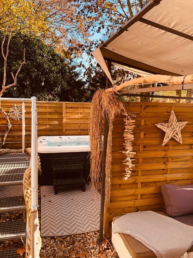 Zirkuswagen Mit Outdoor Whirlpool Und Garten Petershagen-Eggersdorf ภายนอก รูปภาพ