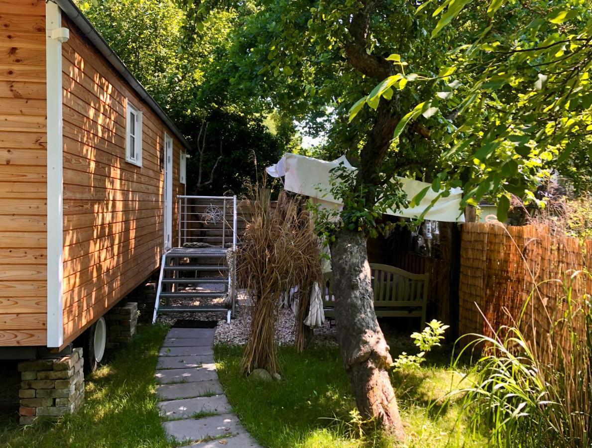 Zirkuswagen Mit Outdoor Whirlpool Und Garten Petershagen-Eggersdorf ภายนอก รูปภาพ