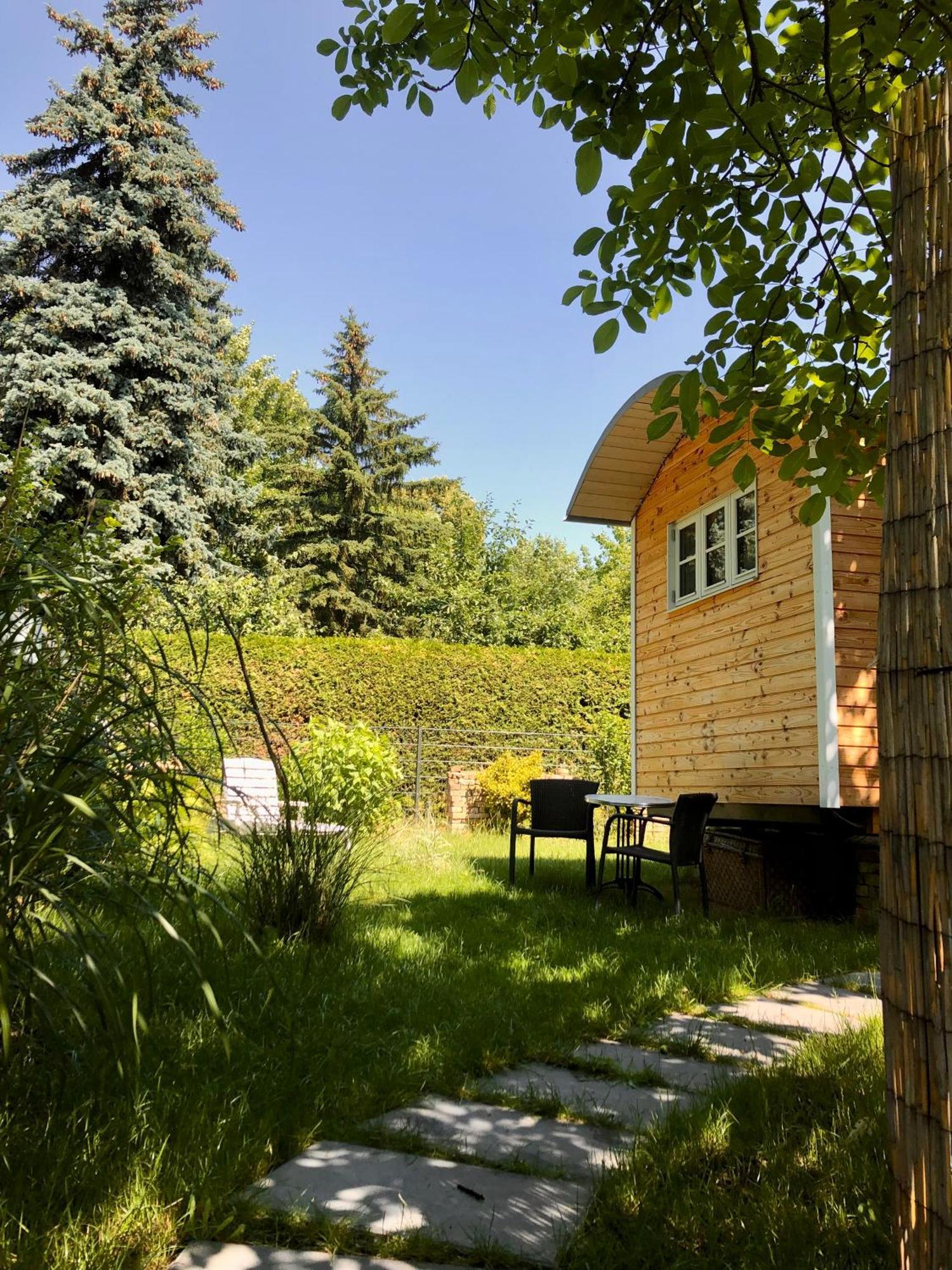 Zirkuswagen Mit Outdoor Whirlpool Und Garten Petershagen-Eggersdorf ภายนอก รูปภาพ